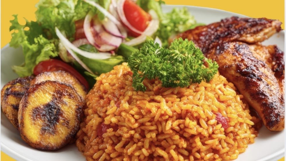 Steamed long grain rice in tomato sauce and seasoning